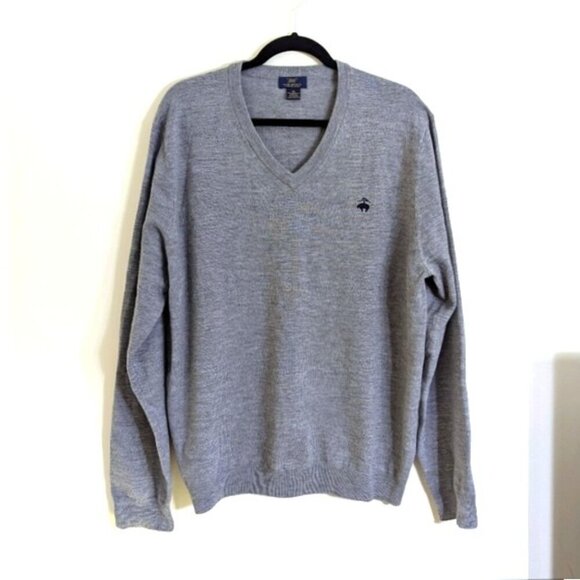 Like New Brooks Brothers Men's Classic Gray V-Neck Wool Sweater Size XL